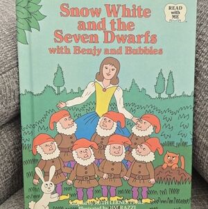Snow White and the Seven Dwarfs with Benjy and Bubbles 1978 Read with Me